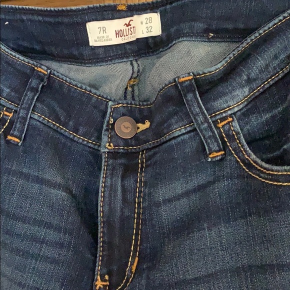 Hollister Straight Cut Jeans - Picture 2 of 4